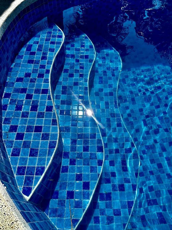 Gili Land Hotel Гили Еър Екстериор снимка
