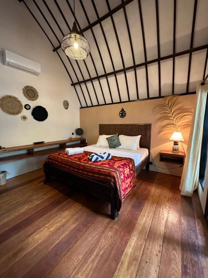 Gili Land Hotel Гили Еър Екстериор снимка